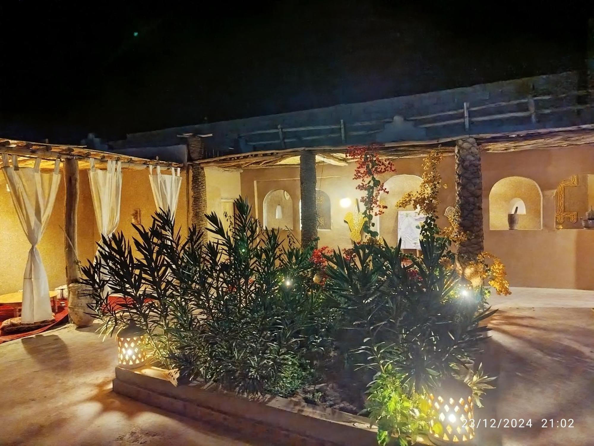 Dar Nomads Bed & Breakfast M'Hamid Eksteriør bilde